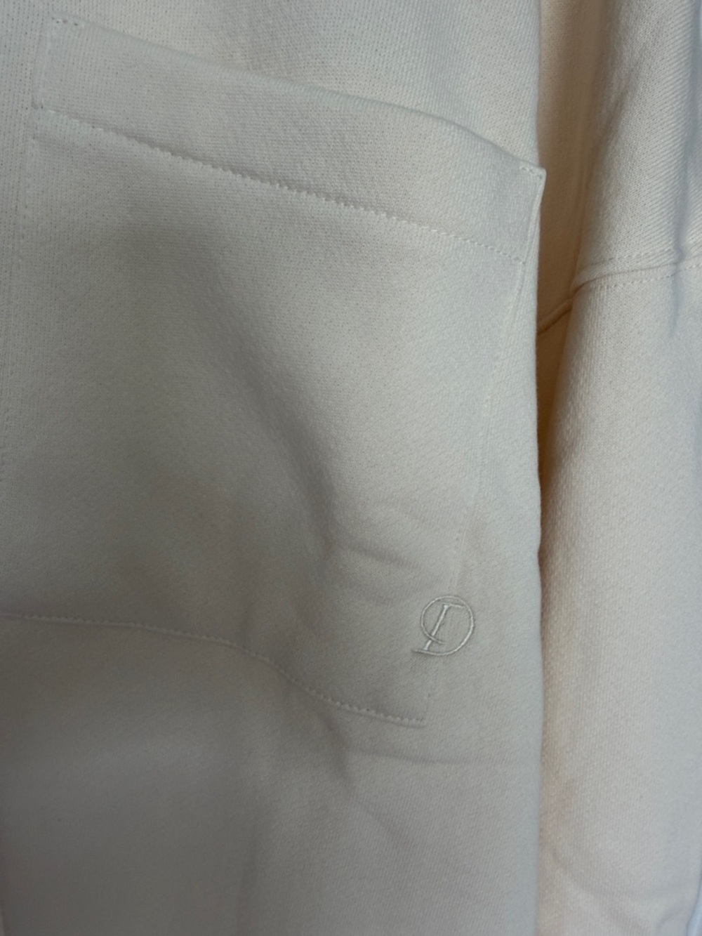 Cream Crewneck Pocket Sweatshirt - Women - Picture 4 of 4